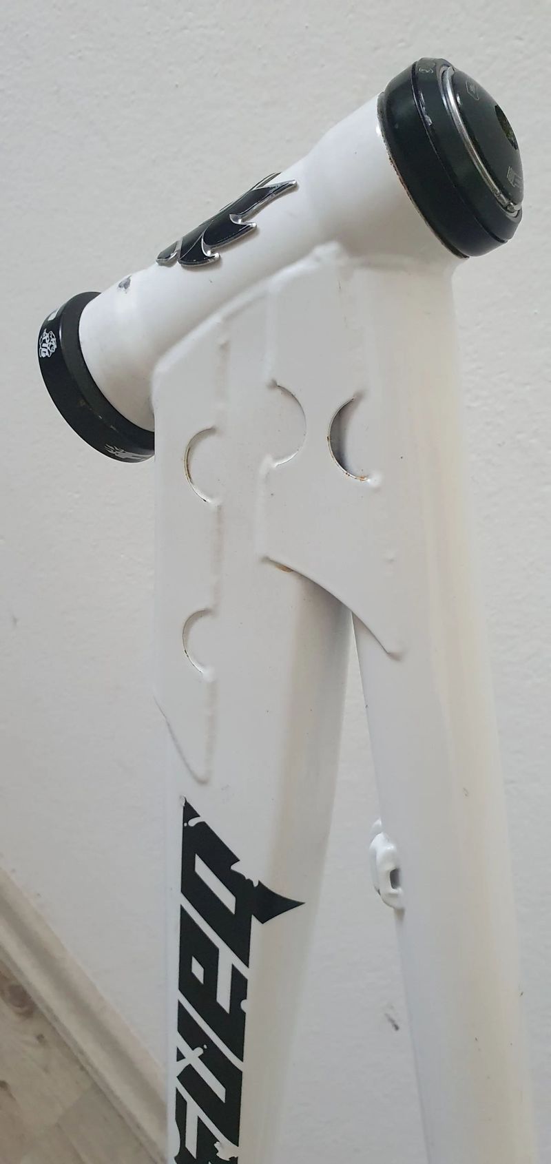 Crmo Banshee Scratch 