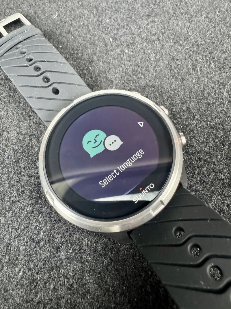 Suunto 9 Black, téměř nenošené, top stav