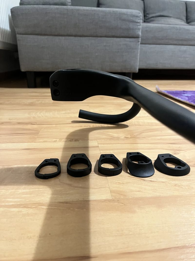 španělská karbonová integrovaná gravel řídítka Megamo