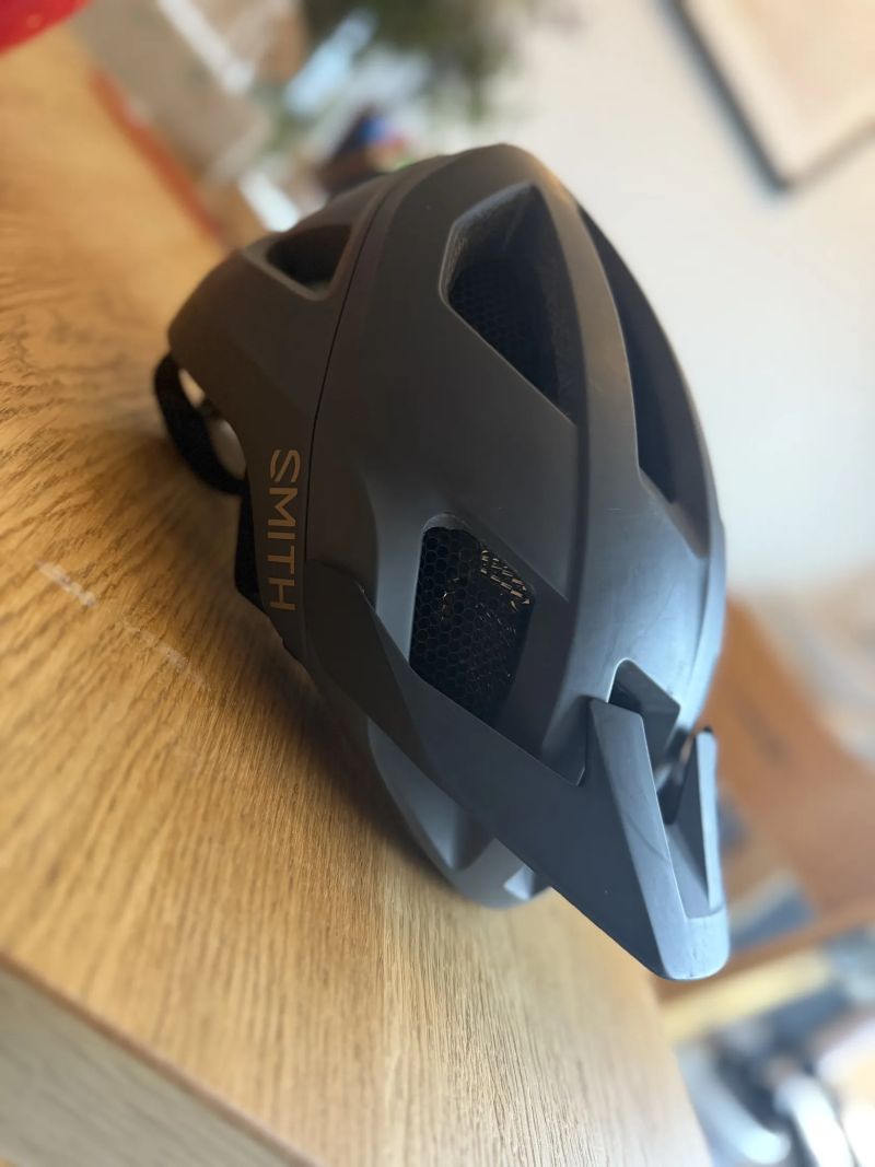 Trail helma Smith Session s Koroid a MIPS velikost L