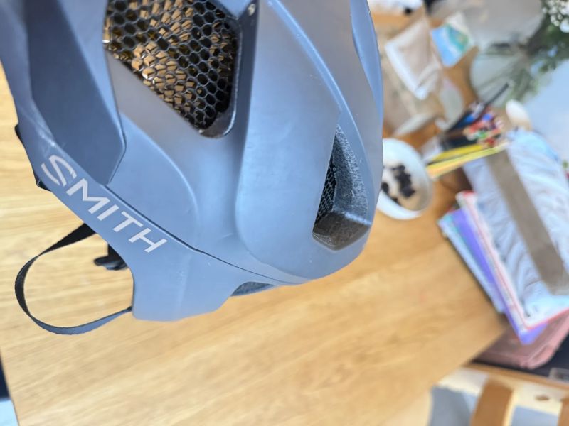 Trail helma Smith Session s Koroid a MIPS velikost L