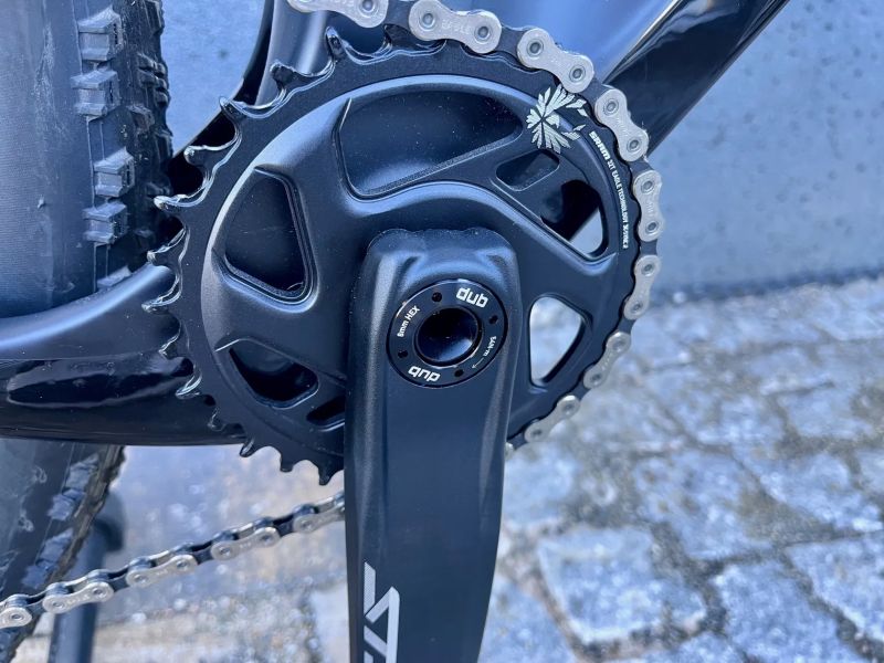 HT Ghost Lector UC Replica, vel. M, najeto cca 5km, jako nové.