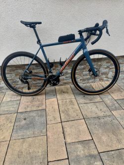 Author Aura xr5 2022