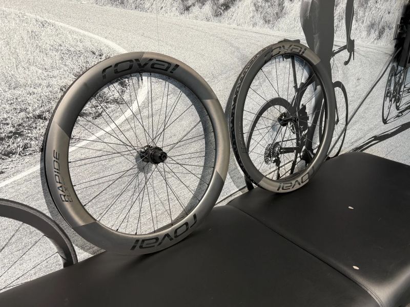 Silniční zapletená kola Roval Rapide CLX II