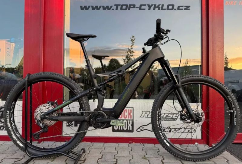 🔥🔥 SLEVA 18.000Kč 🔥🔥 Whistle B-Rush CA6.5 Black/Green carbon - BOSCH 5.gen 100 nm 