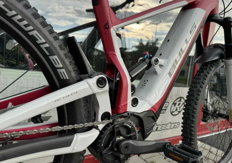 🔥🔥 SLEVA 85.000Kč -59%🔥🔥 Bulls E-Stream EVA TR2 740Wh W - Red/Grey/Black - XS,S,M