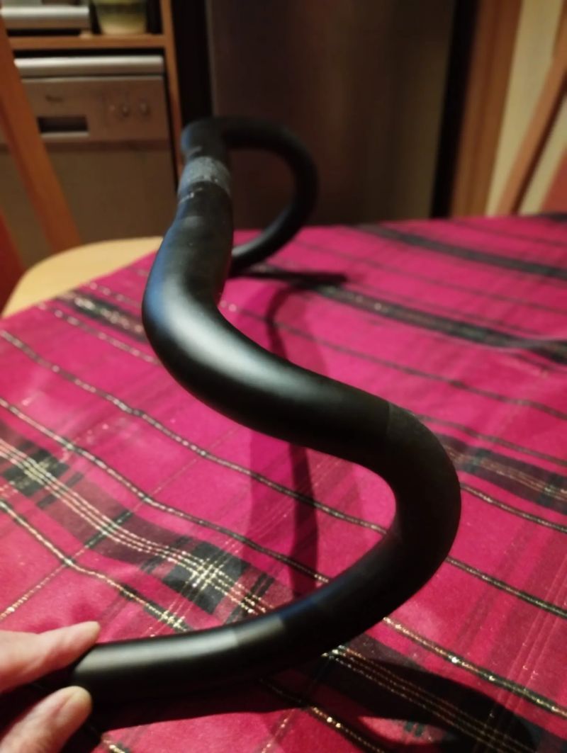 Prodám karbonová řidítka