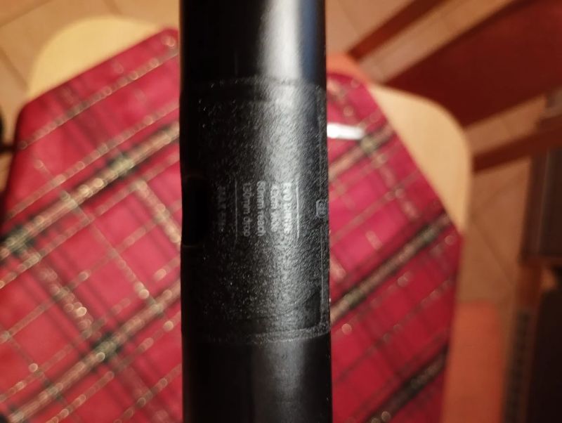 Prodám karbonová řidítka