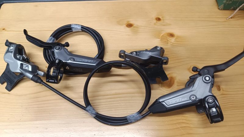 Sram Level BRZ stealth