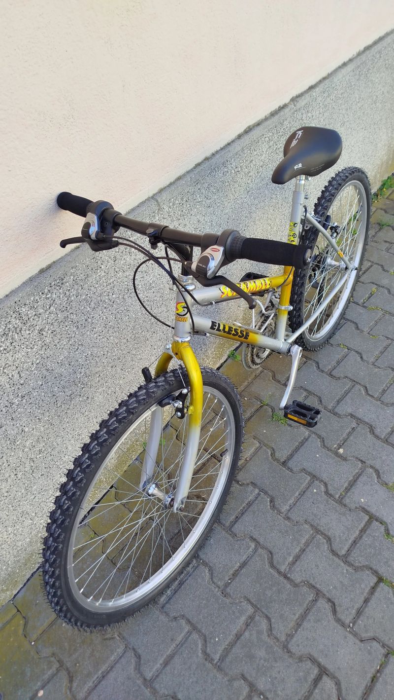 Dámské horské kolo Ellesse Scramble 26"