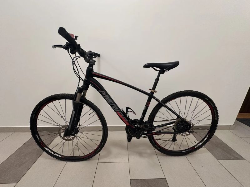 Merida Crossway 300 - pouze 5x použité