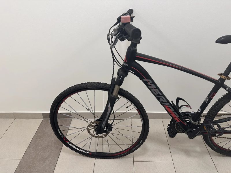Merida Crossway 300 - pouze 5x použité