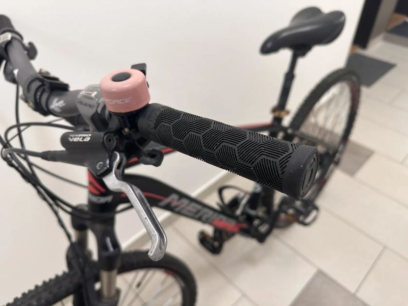 Merida Crossway 300 - pouze 5x použité