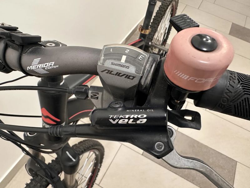 Merida Crossway 300 - pouze 5x použité