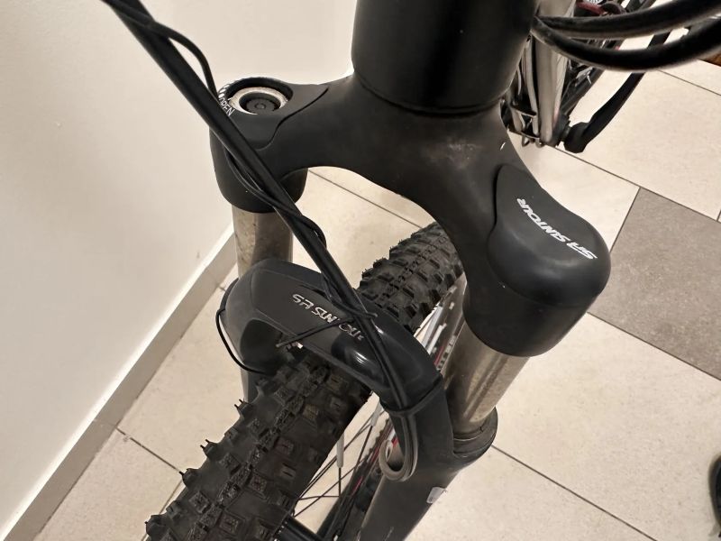 Merida Crossway 300 - pouze 5x použité