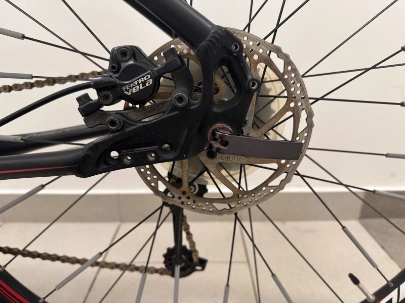 Merida Crossway 300 - pouze 5x použité