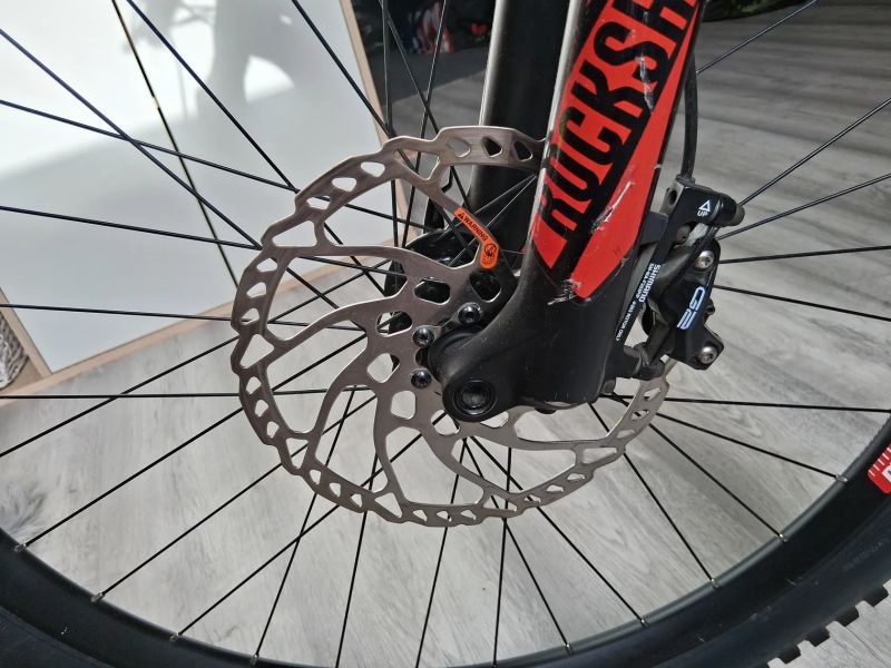 Canyon Strive al 6.0 vel. M