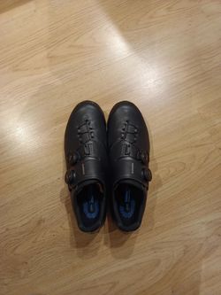 Tretry Shimano XC7 W