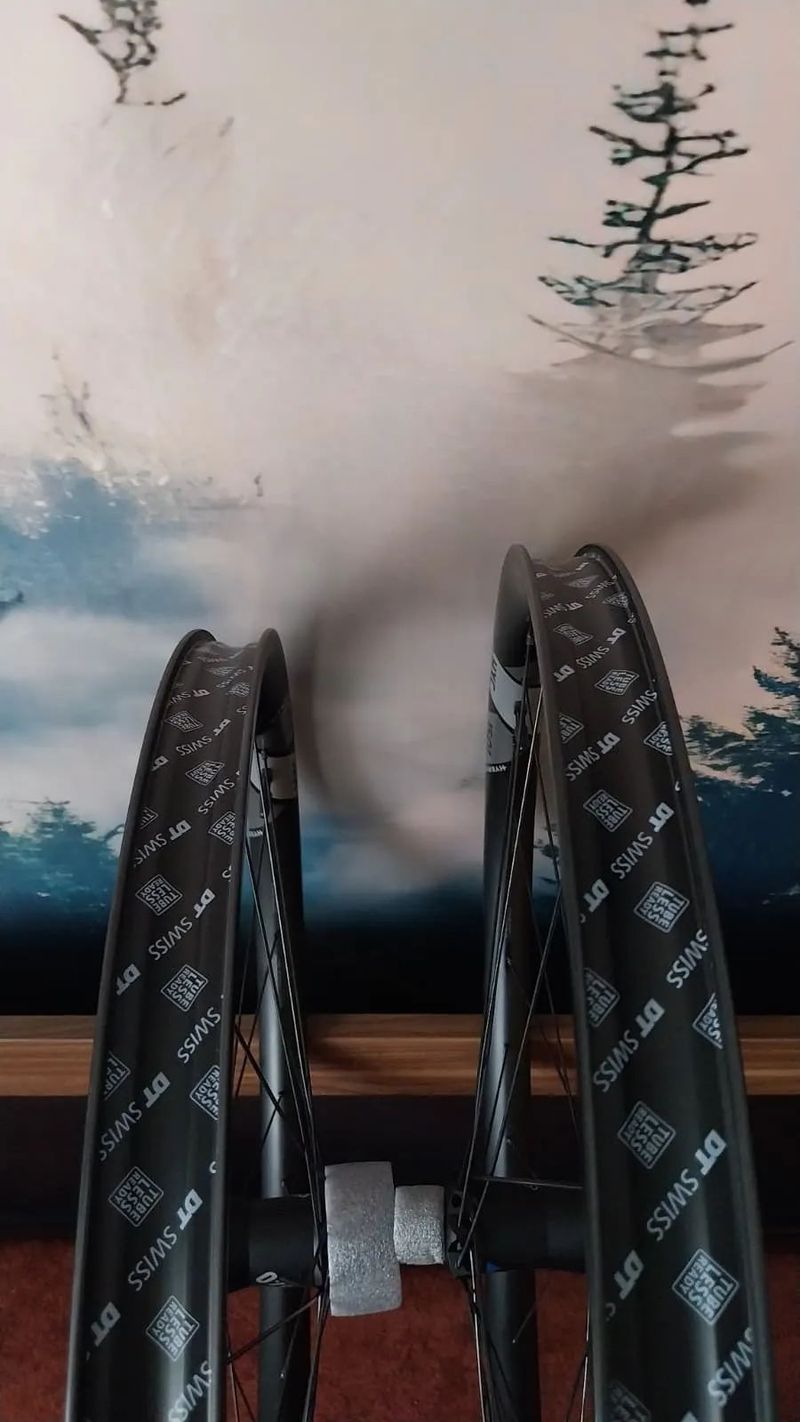 DT Swiss HXC 1501, mullet - nové