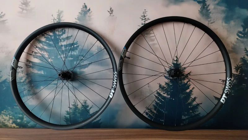 DT Swiss HXC 1501, mullet - nové