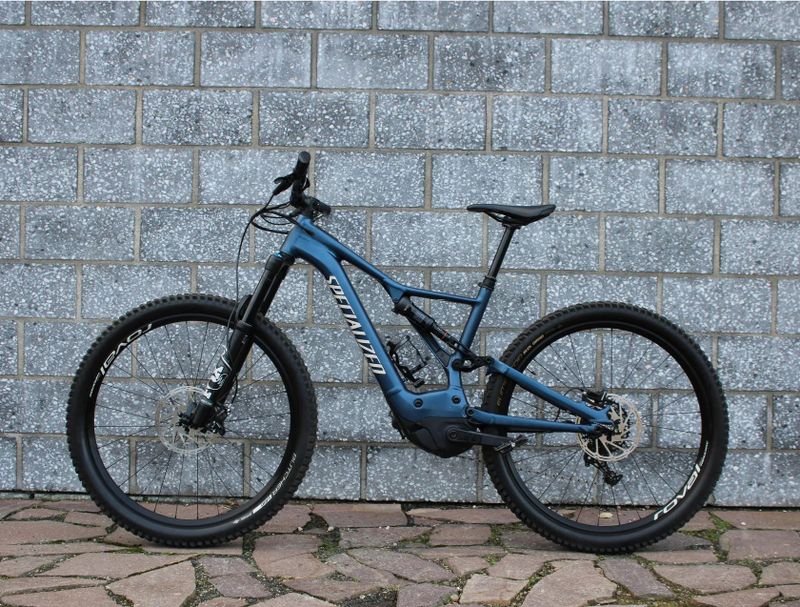Specialized Turbo Levo 29", vel. L, roku 2020