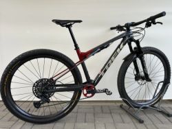 Trek Supercaliber 9.7 Lithium Grey/Crimson M/L 2023 - X01,GX,XT