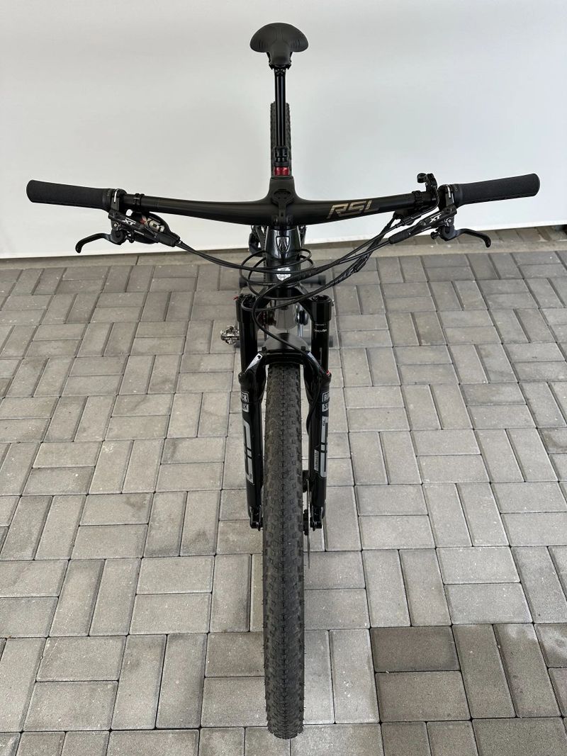 Trek Supercaliber 9.7 Lithium Grey/Crimson M/L 2023 - X01,GX,XT