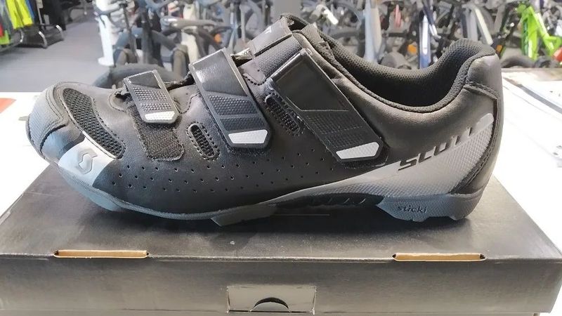 Tretry SCOTT MTB COMP RS velikost 46