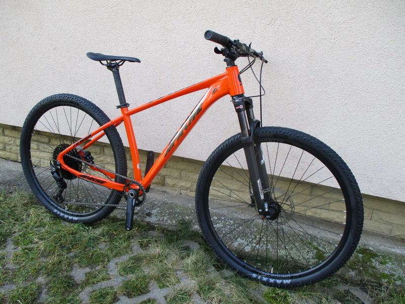 Nové 29" kolo Apache Tuwan A5 17", Deore1x11, vzduch. vidlice Suntour XCR, pevná osa