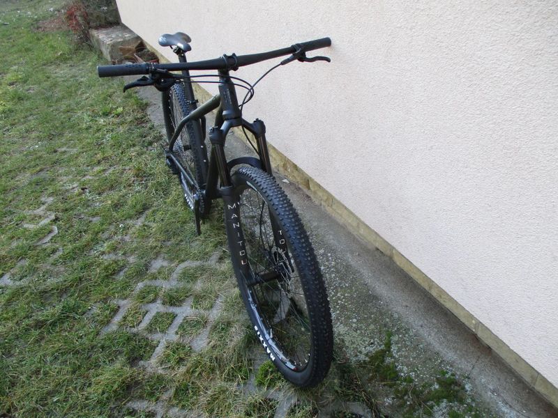 Nové lehké 29" kolo RB CR 17", vidlice Manitou Machete air, Shimano Deore 1x12, BOOST pevné osy