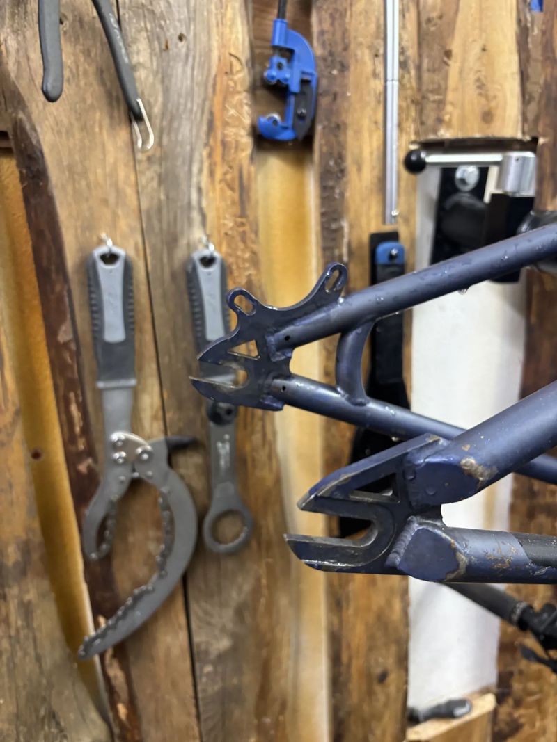 Dirtový rám Kona Downside