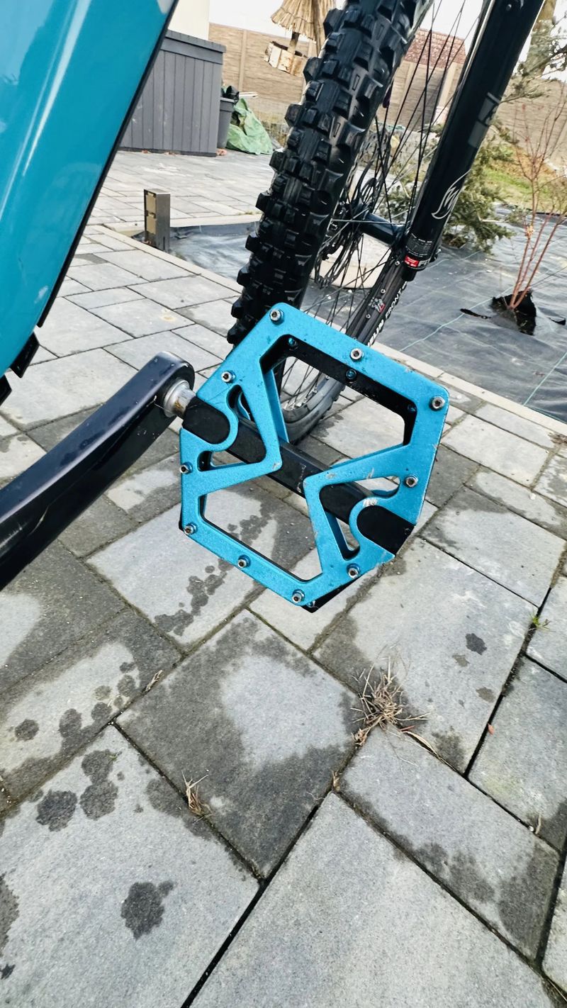 Qayron Carma MKII EN Q