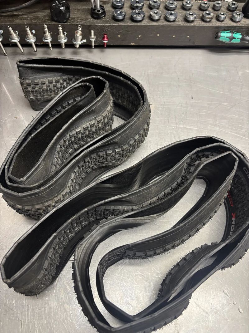 RUBENA X-Road R17 (42-622) 700x40c