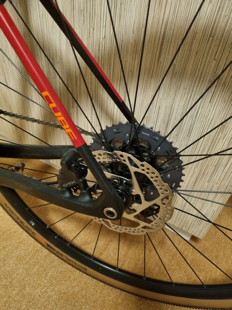 Cube Nuroad C:62 Pro