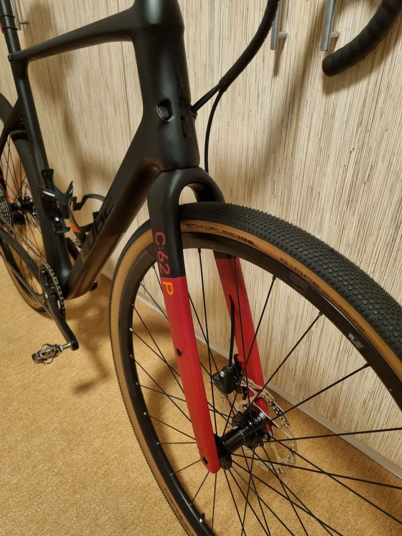 Cube Nuroad C:62 Pro