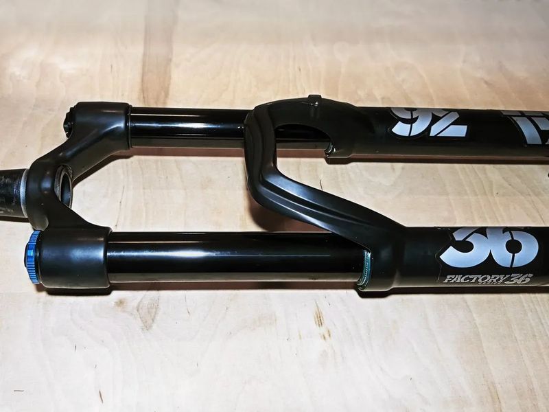 Fox 36 Factory Grip2 170mm 27,5"