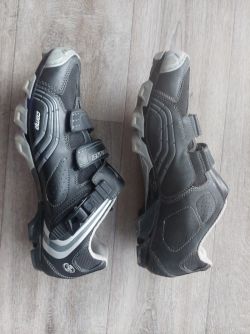 MTB tretry Specialized Comp