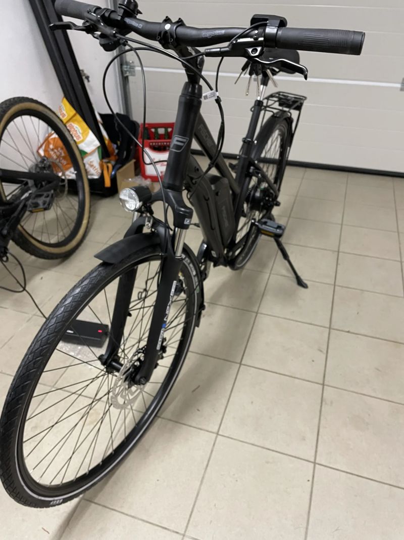 FISCHER Trekking E-Bike VIATOR ETD 2206