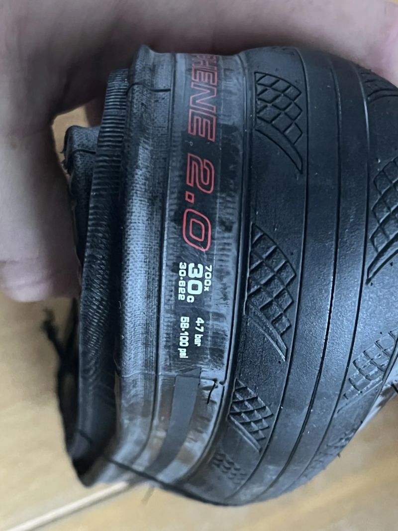 Plast Vittoria Zaffiro Pro Graphene 2.0, 700x30c, 370g