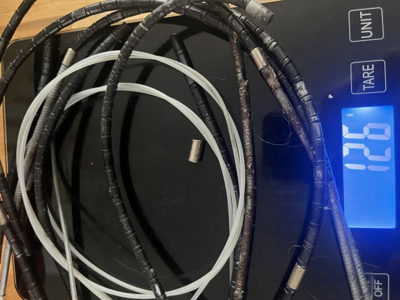 Univerzální bowden řazení/brzda NOKON, použitý z jednoho kola. 