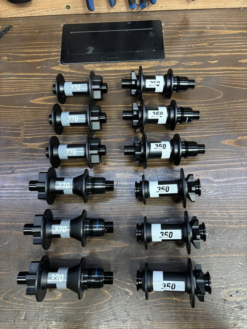 Nabízím zapletení kol na nábojích DT SWISS 350 a 370