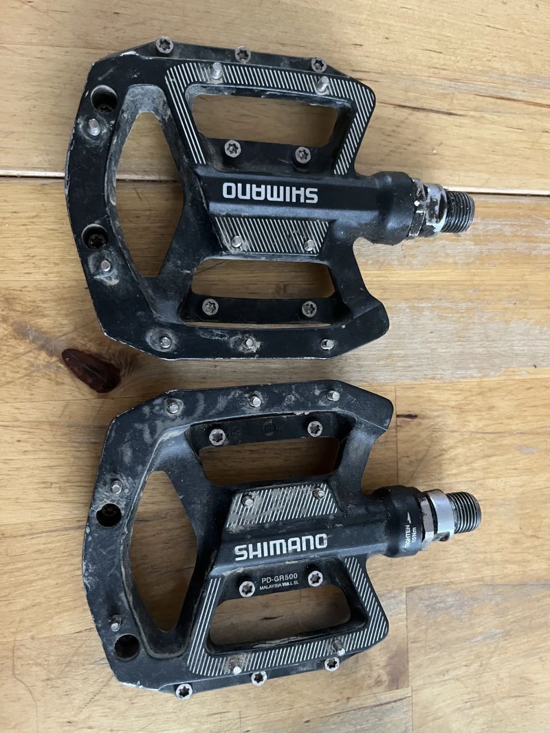 Platformové pedály Shimano PD-GR500, černé