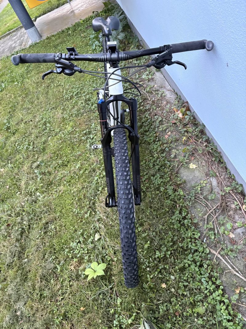 Specialized Camber comp