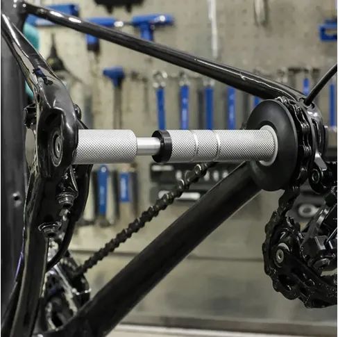 Cyklo pomůcka na čištění řetězů 