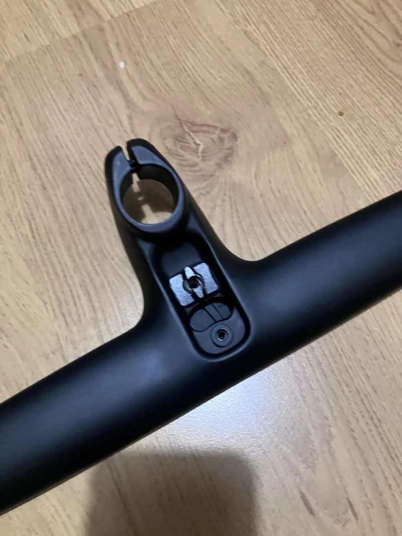 AERO ŘIDÍTKA NA SILNIČNÍ NEBO GRAVEL KOLO Control Tech