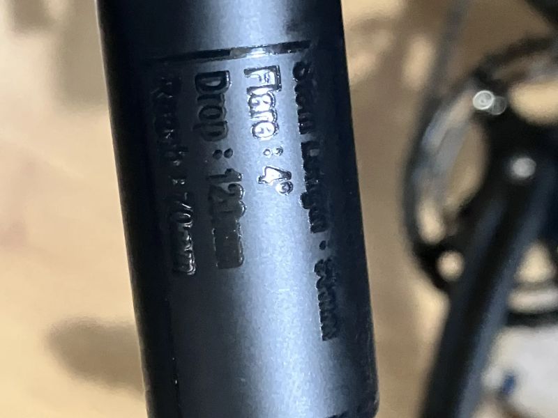 AERO ŘIDÍTKA NA SILNIČNÍ NEBO GRAVEL KOLO Control Tech