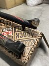 Rock Shox RECON 27.5", nová - poškozená levá spodní noha 