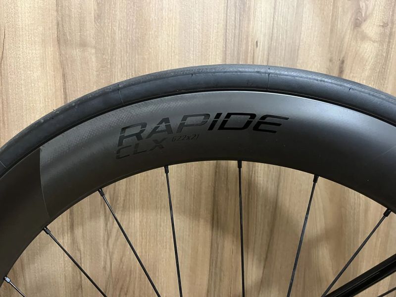 Specialized Tarmac SL8 PRO + Roval Rapide CLX II