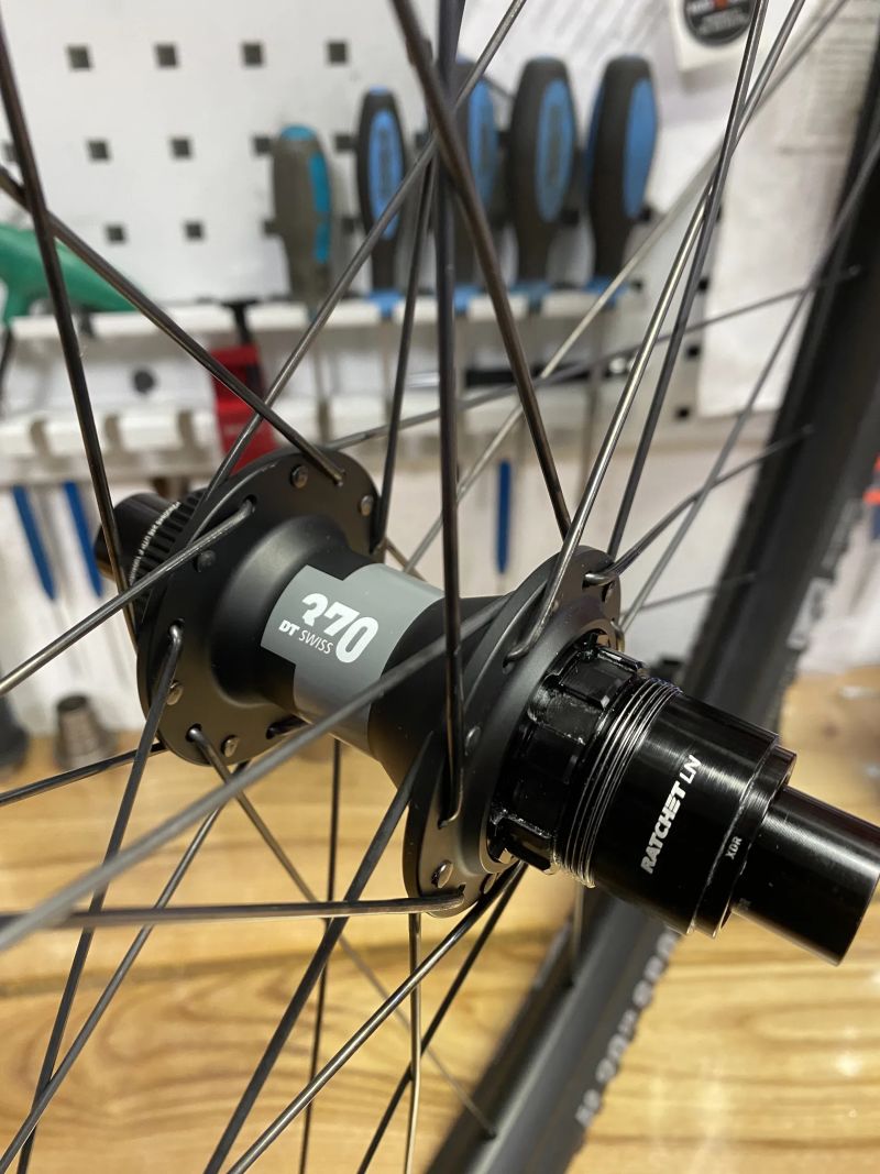 DT Swiss 370,WTB Gravel kola