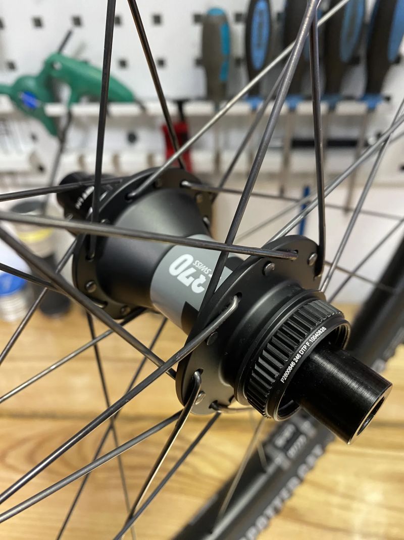 DT Swiss 370,WTB Gravel kola